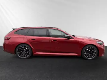 BMW M5 Touring   B&W