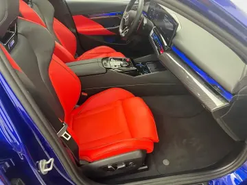 BMW M5 xDrive Touring AHK Pano Comfort Driv.Ass.Prof