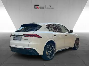 MASERATI Grecale TROFEO Garantie bis 03 2030