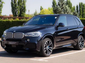 BMW X5 xDrive40d M Sport F15 - LIVRARE IMEDIATA!