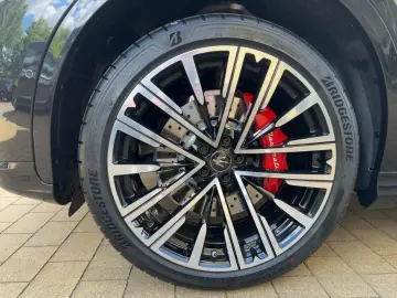 MASERATI Grecale Trofeo 530PS AWD V6