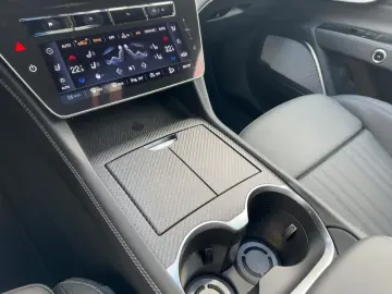 MASERATI Grecale Trofeo 530PS AWD V6