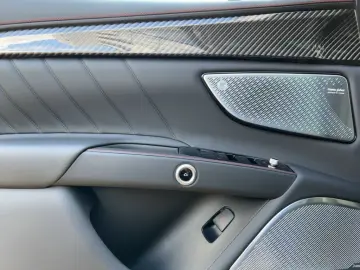 MASERATI Grecale Trofeo V6 AWD - Carbon