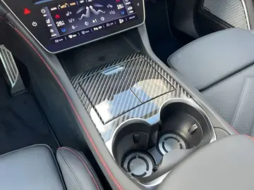 MASERATI Grecale Trofeo V6 AWD - Carbon
