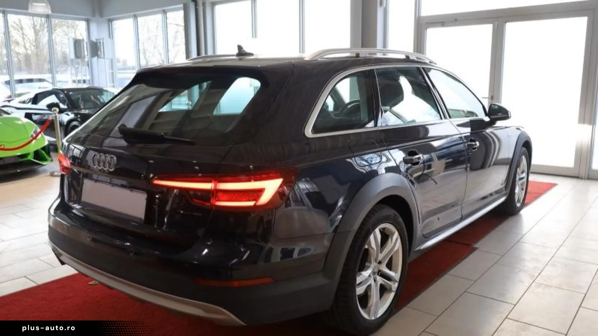 Audi A4 Allroad quattro PANO AHK FaruriLED