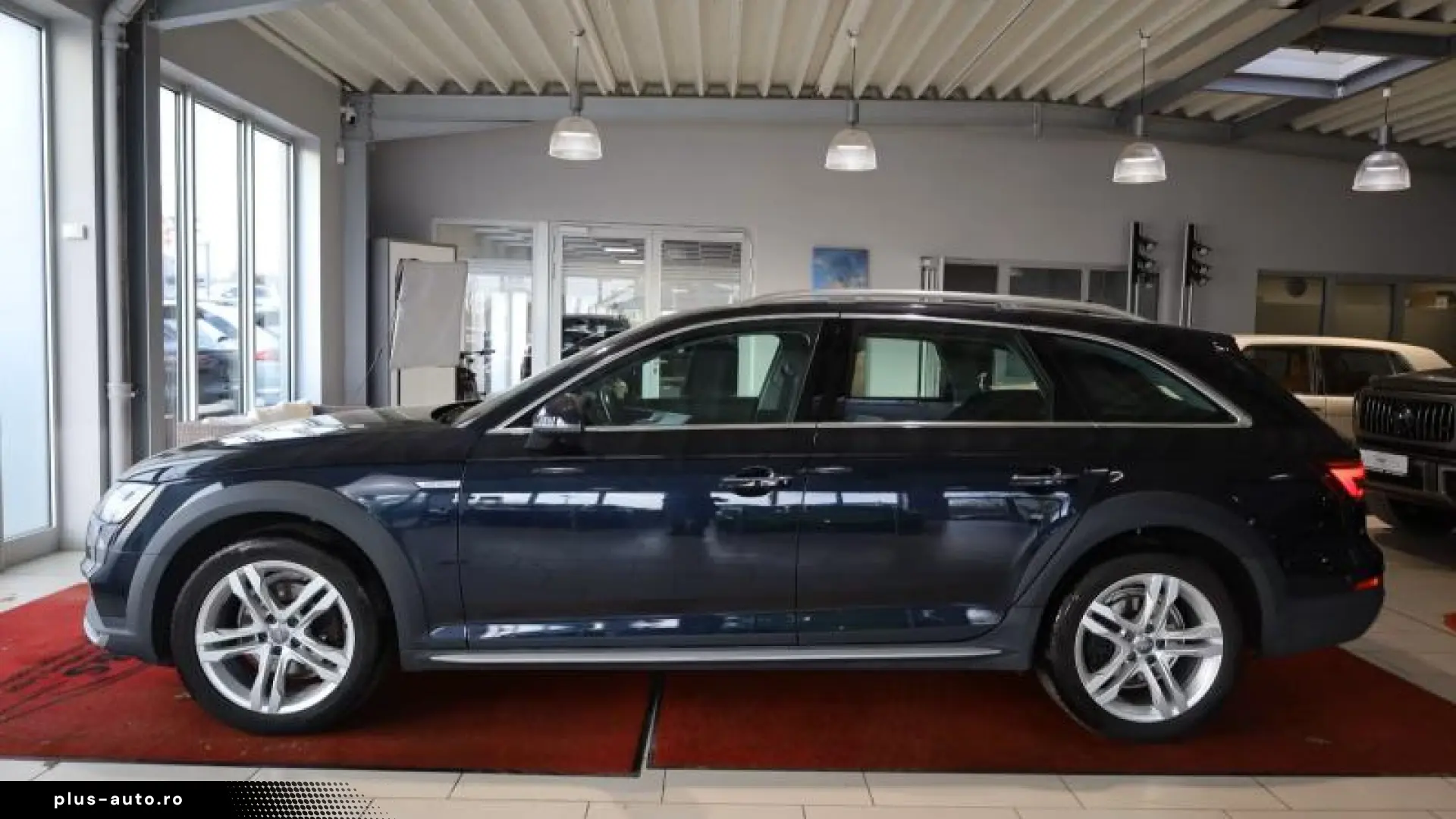 Audi A4 Allroad quattro PANO AHK FaruriLED