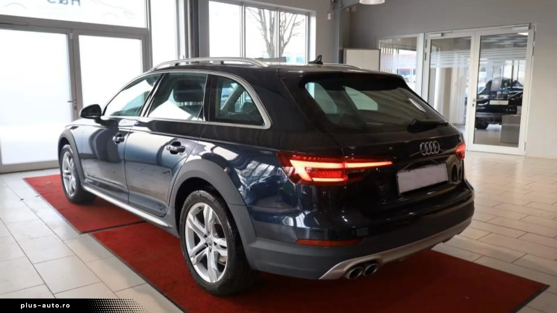 Audi A4 Allroad quattro PANO AHK FaruriLED