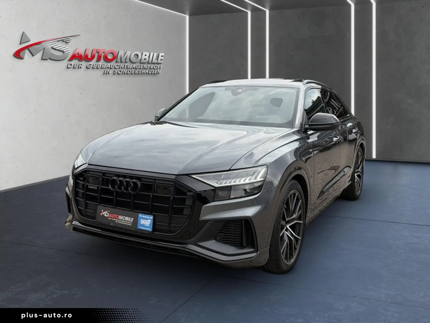 AUDI Q8 55 TFSI quattro Sline MATRIX PANO B&O AHK HUD