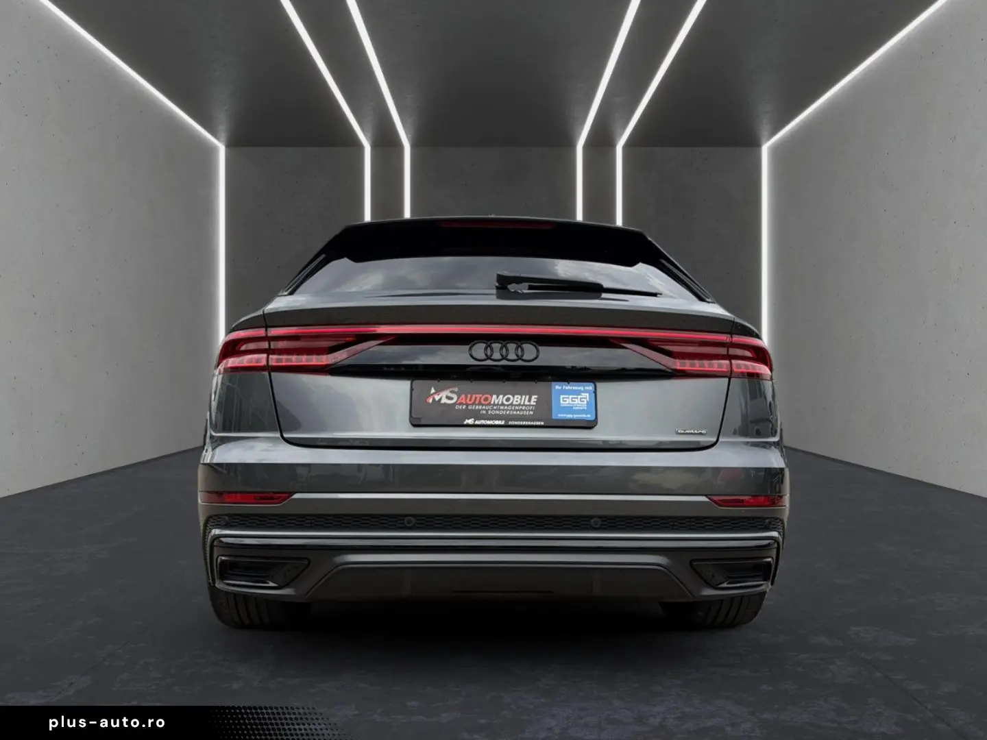 AUDI Q8 55 TFSI quattro Sline MATRIX PANO B&O AHK HUD