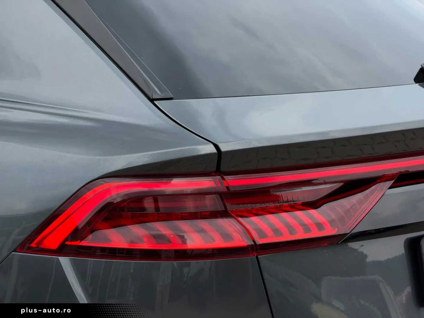 AUDI Q8 55 TFSI quattro Sline MATRIX PANO B&O AHK HUD