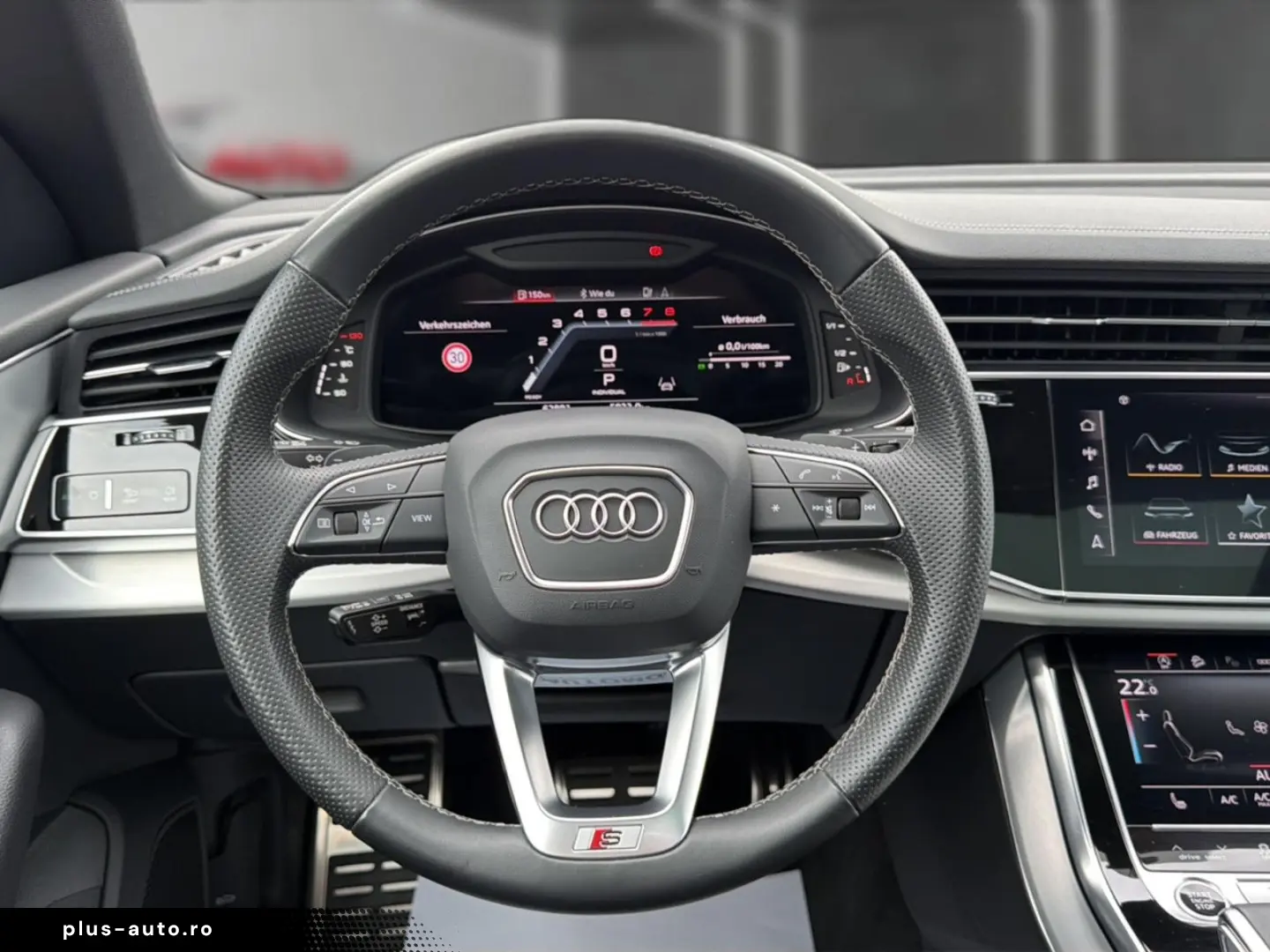 AUDI Q8 55 TFSI quattro Sline MATRIX PANO B&O AHK HUD