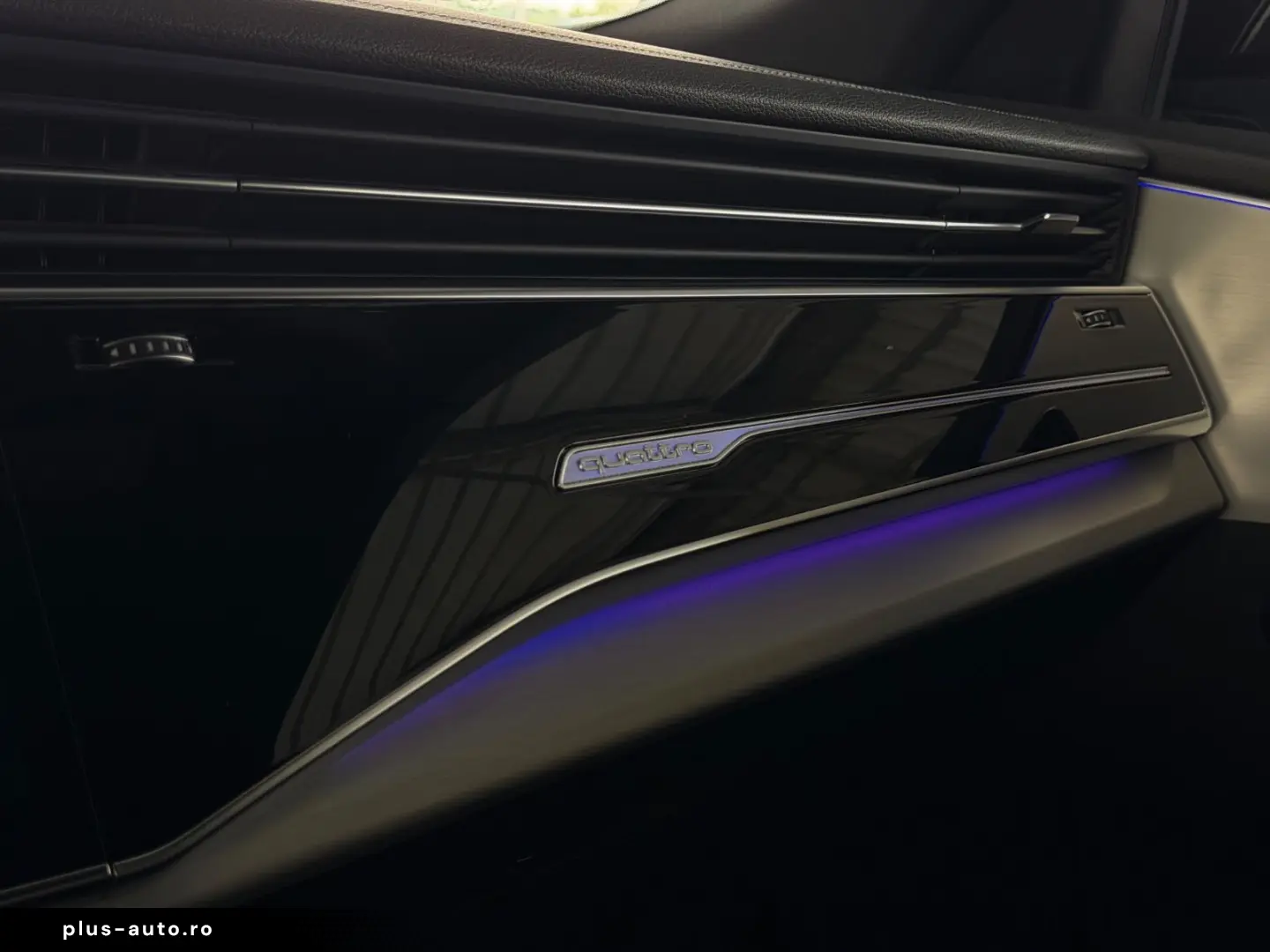 AUDI Q8 55 TFSI quattro Sline MATRIX PANO B&O AHK HUD