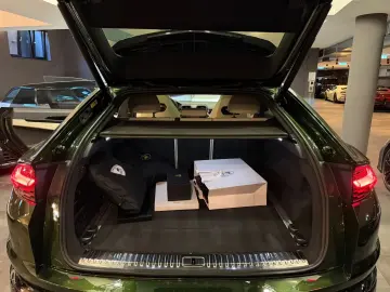 Lamborghini Urus SE 4.0 V8 Plug-in Hybrid