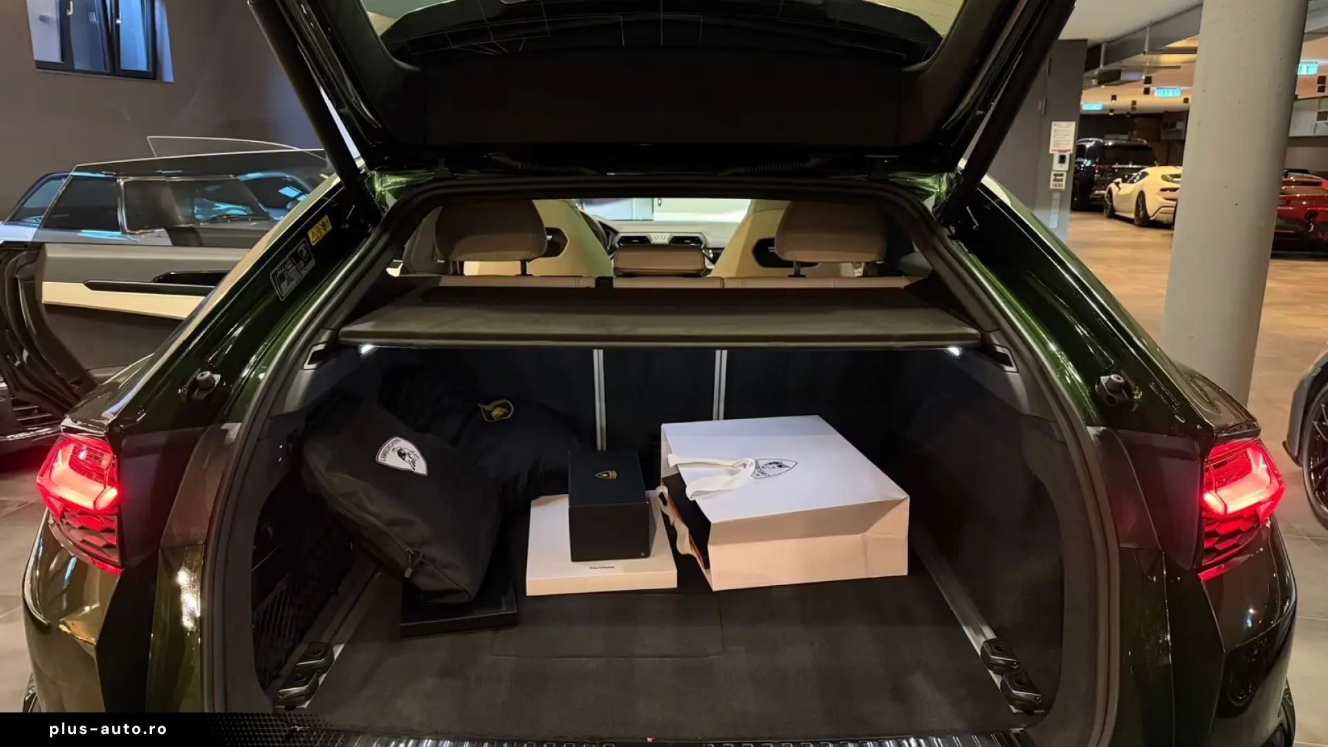 Lamborghini Urus SE 4.0 V8 Plug-in Hybrid