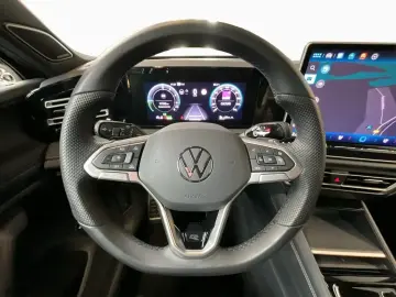 Volkswagen Tiguan R-Line eHybrid DSG 272 CP