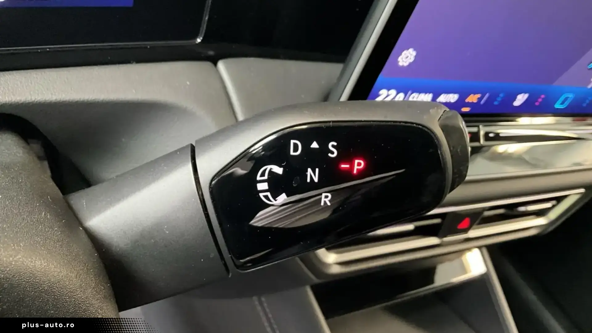 Volkswagen Tiguan R-Line eHybrid DSG 272 CP