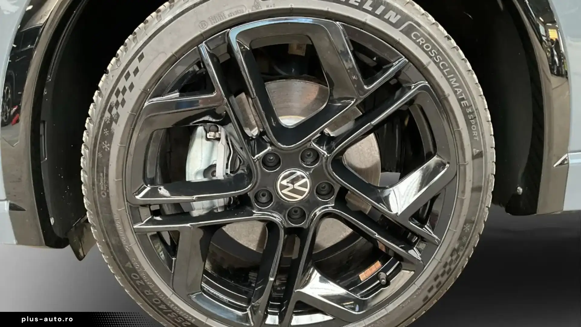 Volkswagen Tiguan R-Line eHybrid DSG 272 CP