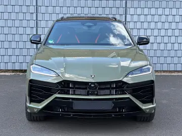 Lamborghini Urus SE 4.0 V8 Plug-in Hybrid