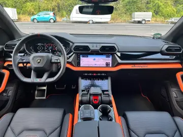 Lamborghini Urus SE 4.0 V8 Plug-in Hybrid
