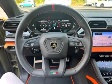Lamborghini Urus SE 4.0 V8 Plug-in Hybrid