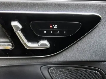 MERCEDES-BENZ CLE 220 d Cp AMG-Sport Pano Night 360 …