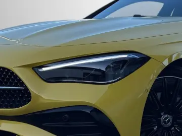 MERCEDES-BENZ CLE 200 Coupé AMG Night Pano Burmester 20 Zoll