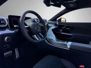 MERCEDES-BENZ CLE 200 Coupé AMG Night Pano Burmester 20 Zoll