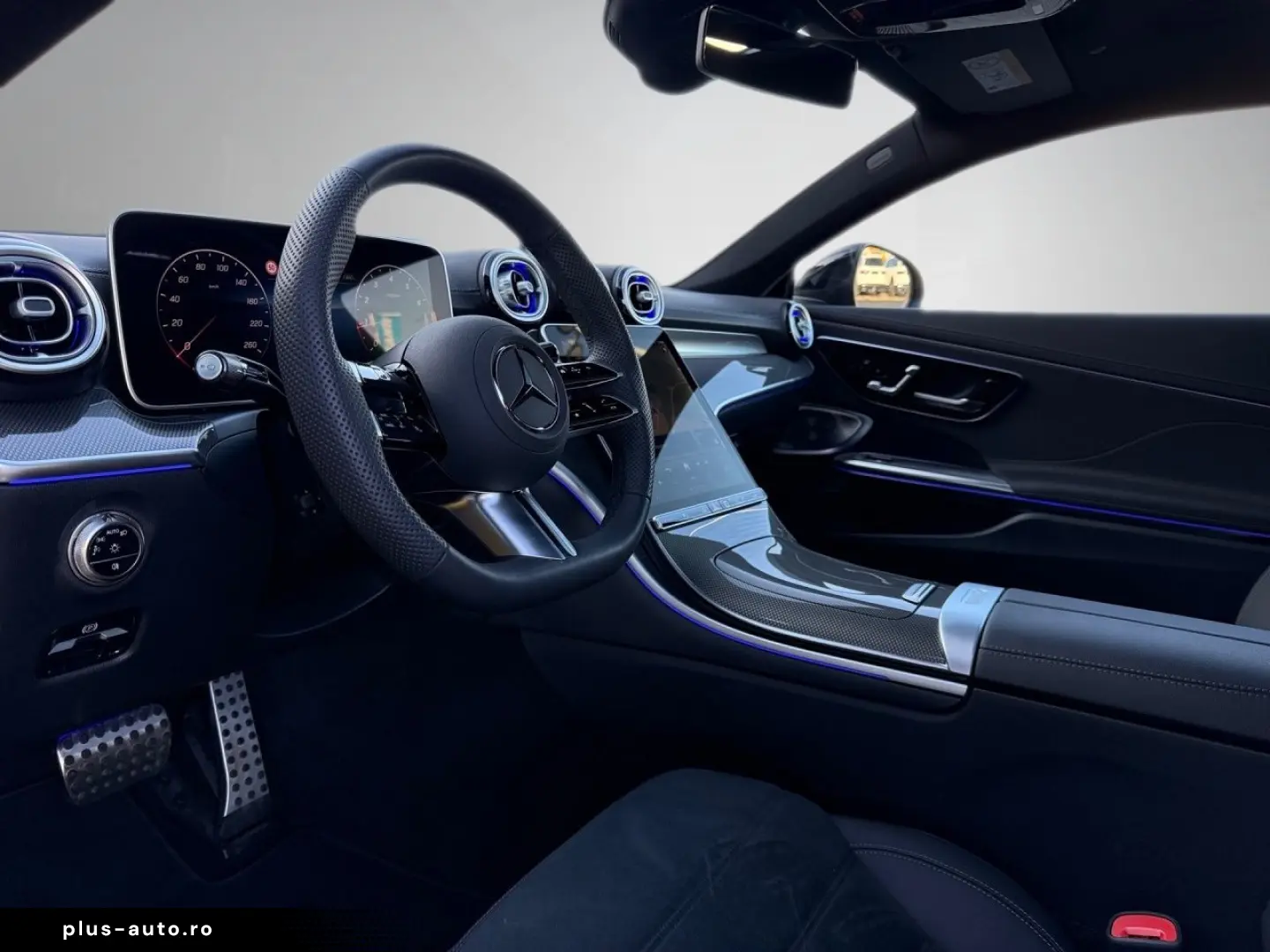 MERCEDES-BENZ CLE 200 Coupé AMG Night Pano Burmester 20 Zoll