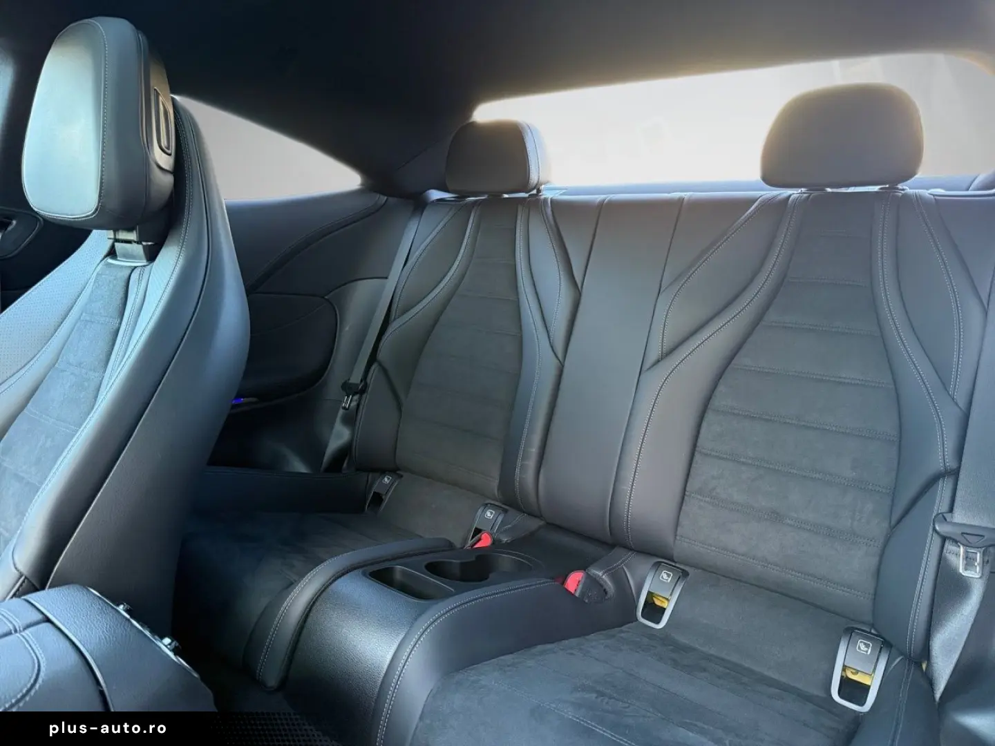 MERCEDES-BENZ CLE 200 Coupé AMG Night Pano Burmester 20 Zoll