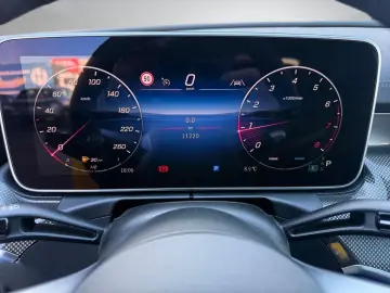 MERCEDES-BENZ CLE 200 Coupé AMG Night Pano Burmester 20 Zoll