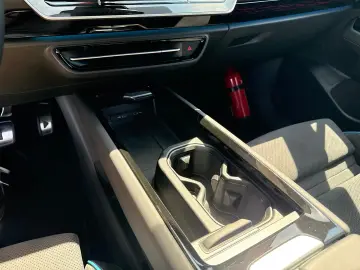 Volkswagen ID.7 Pro Business Premium 77 kWh
