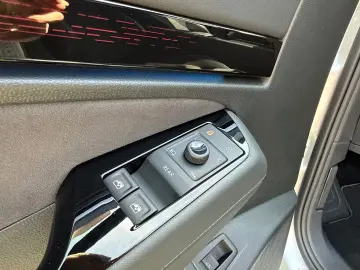 Volkswagen ID.7 Pro Business Premium 77 kWh
