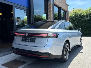Volkswagen ID.7 Pro Business Premium 77 kWh