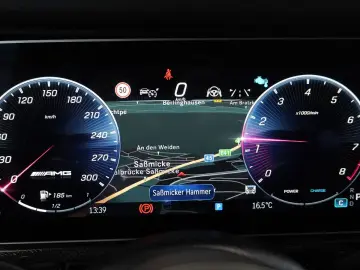 MERCEDES-BENZ G 63 AMG AHK PANO STHZ 360  22