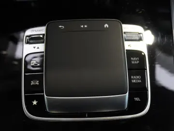 MERCEDES-BENZ G 63 AMG AHK PANO STHZ 360  22