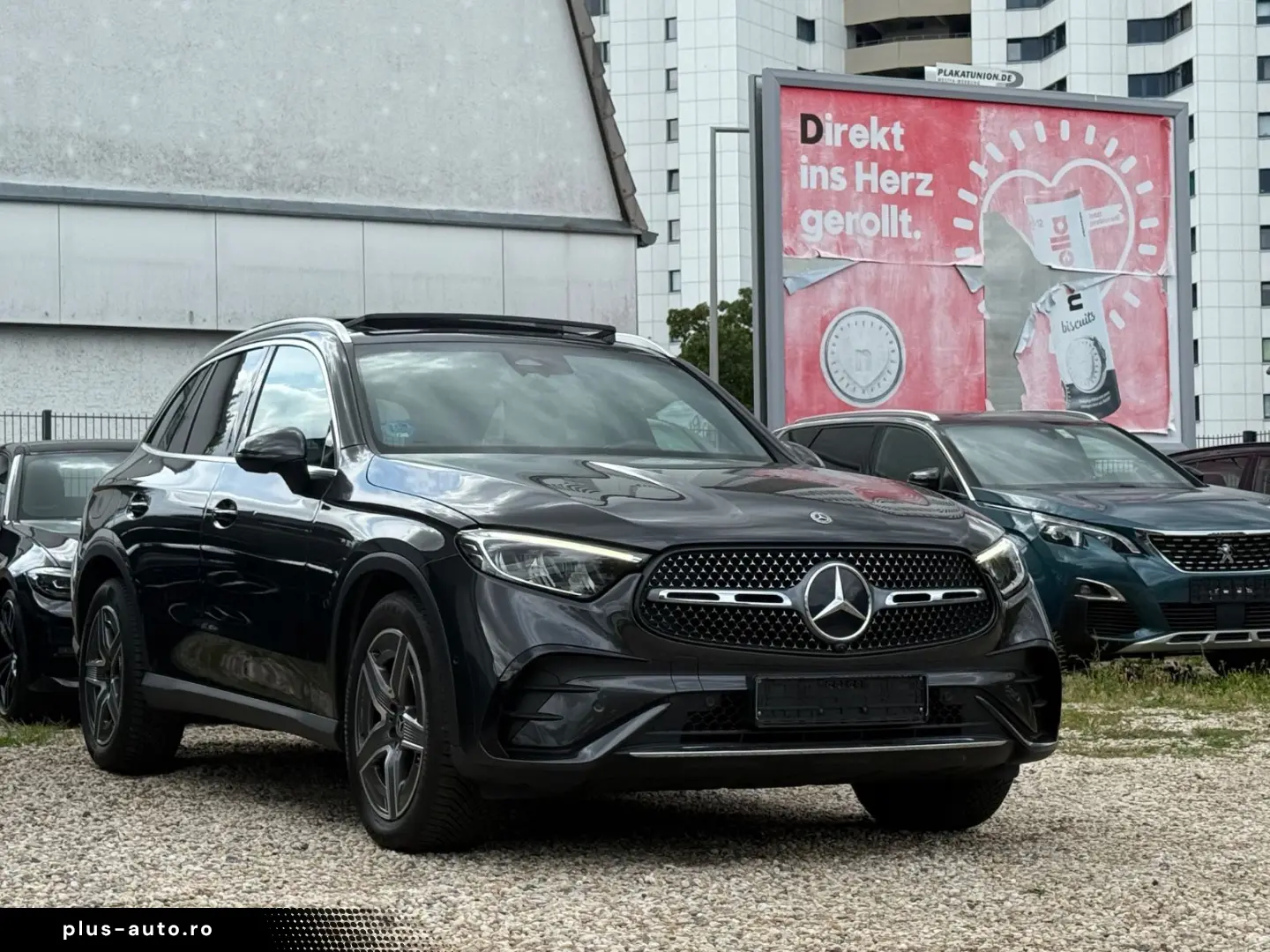MERCEDES-BENZ GLC 300 4Matic PANO KAMERA MEMORY AHK LED
