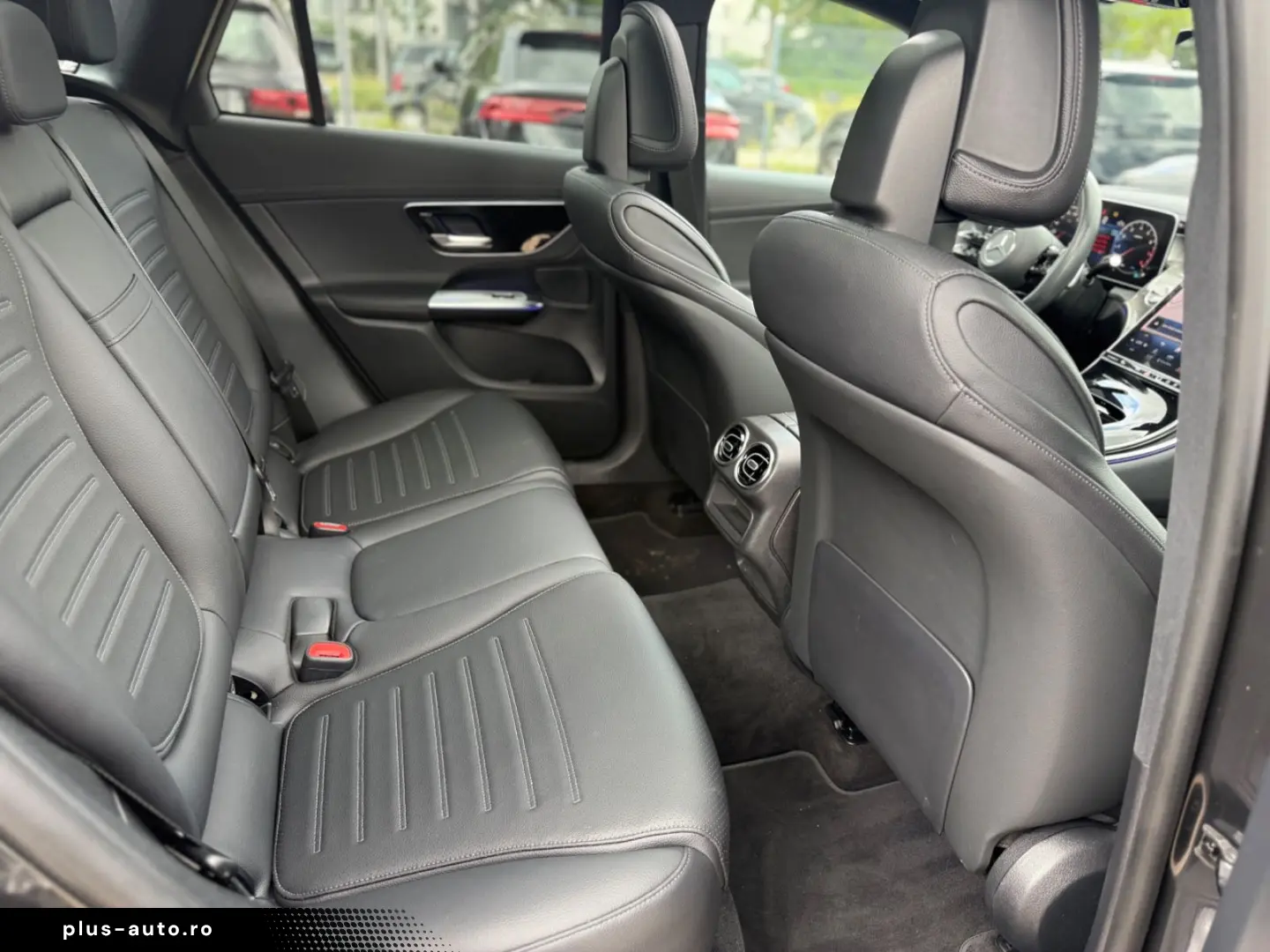 MERCEDES-BENZ GLC 300 4Matic PANO KAMERA MEMORY AHK LED