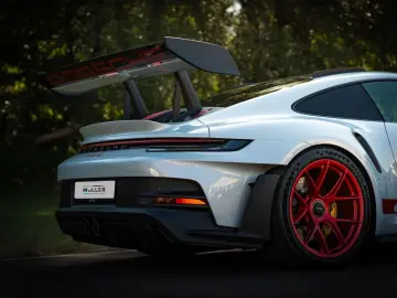 PORSCHE 911 GT3 RS Weissach Lift komplett foliert