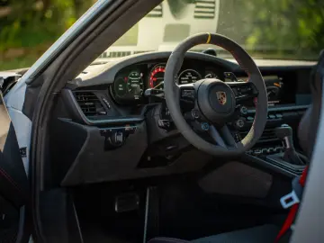 PORSCHE 911 GT3 RS Weissach Lift komplett foliert