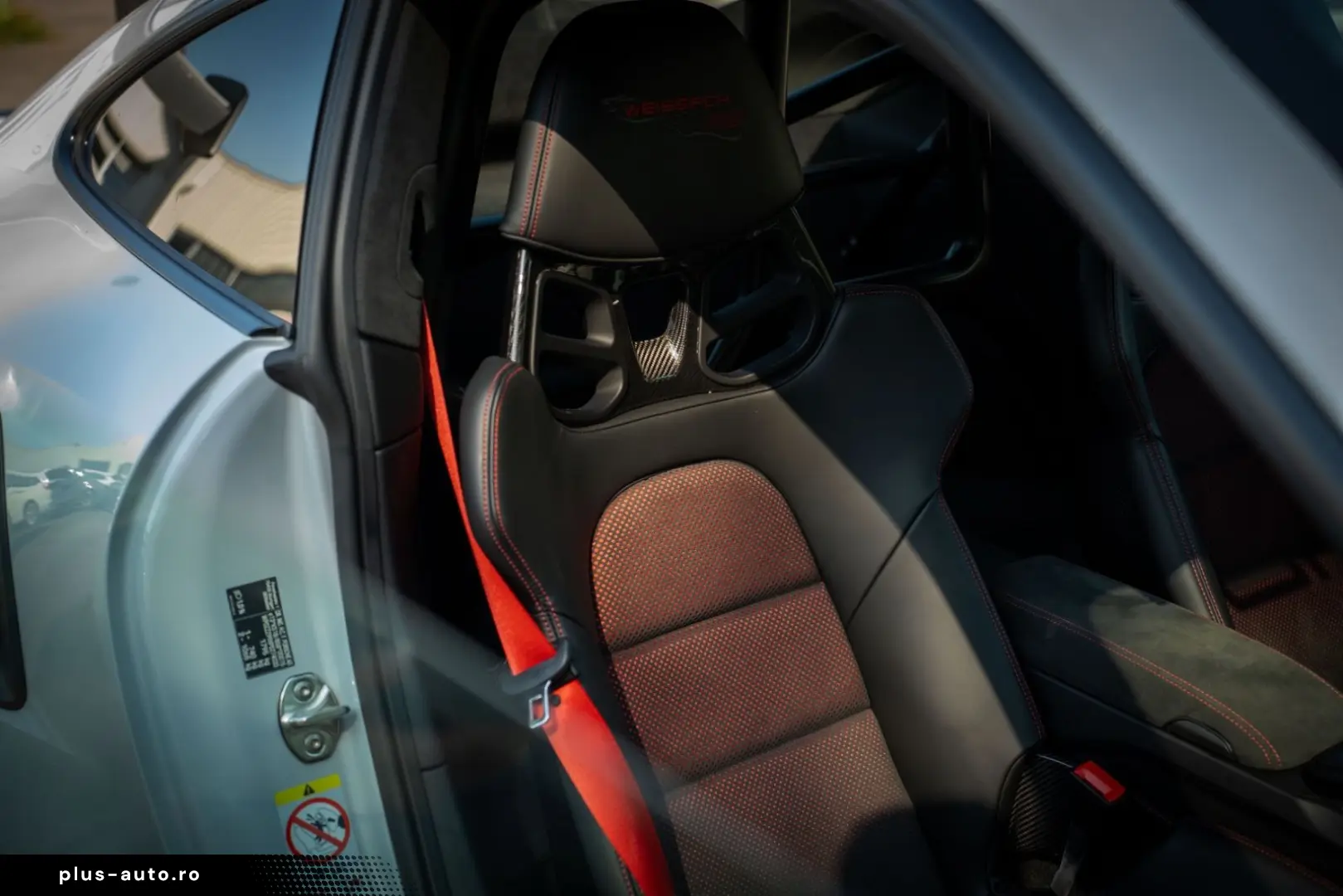 PORSCHE 911 GT3 RS Weissach Lift komplett foliert