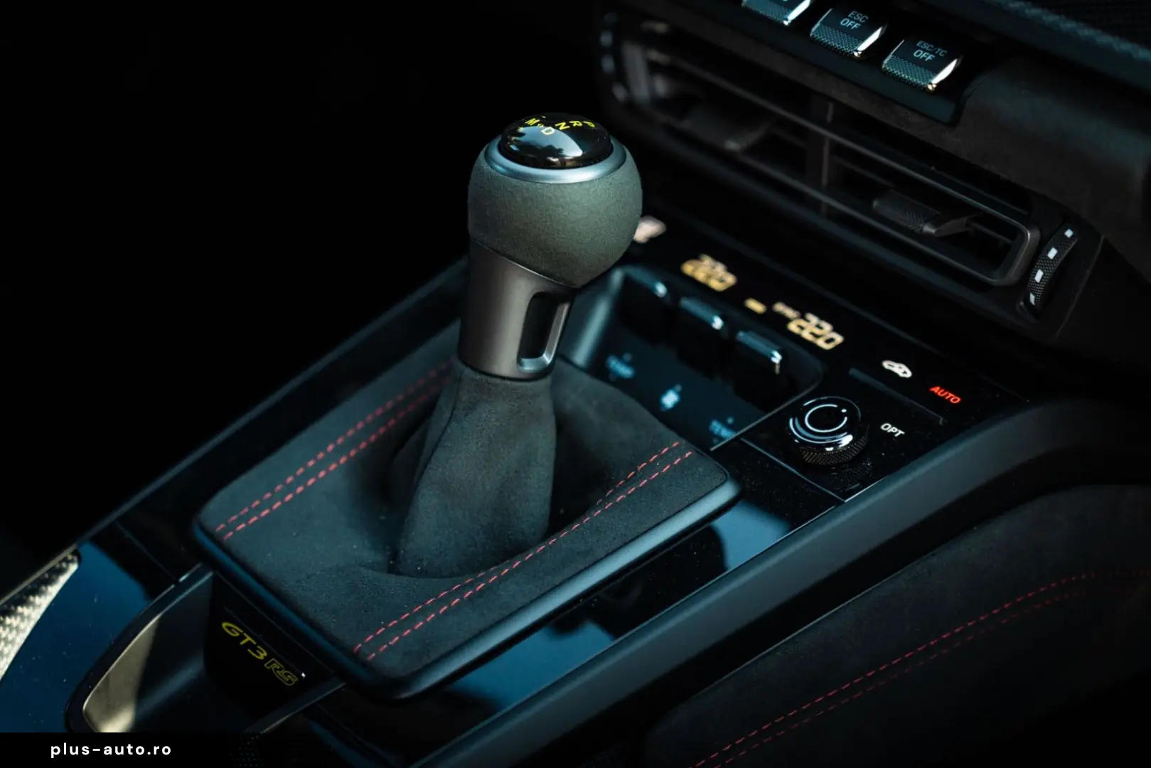 PORSCHE 911 GT3 RS Weissach Lift komplett foliert