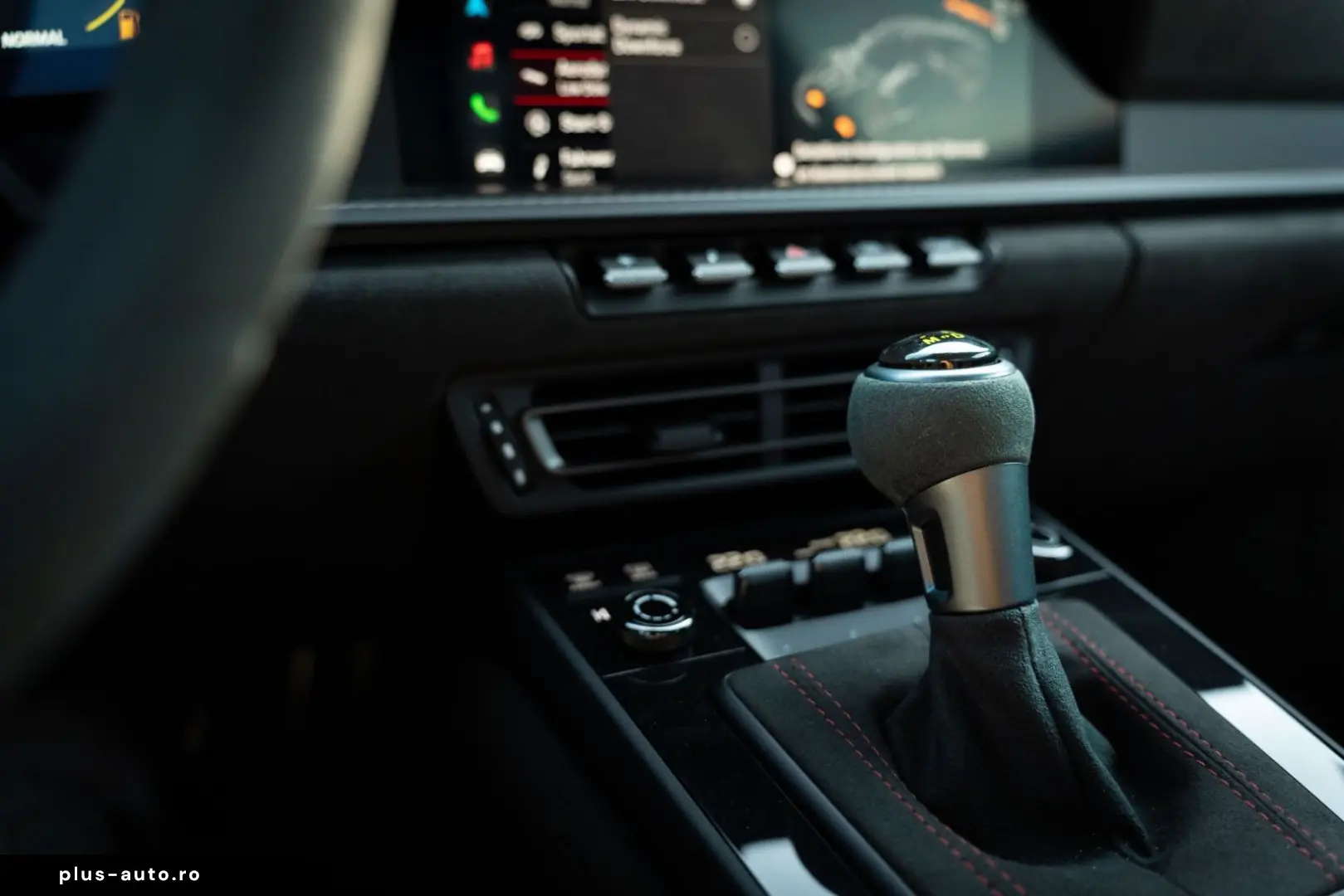 PORSCHE 911 GT3 RS Weissach Lift komplett foliert