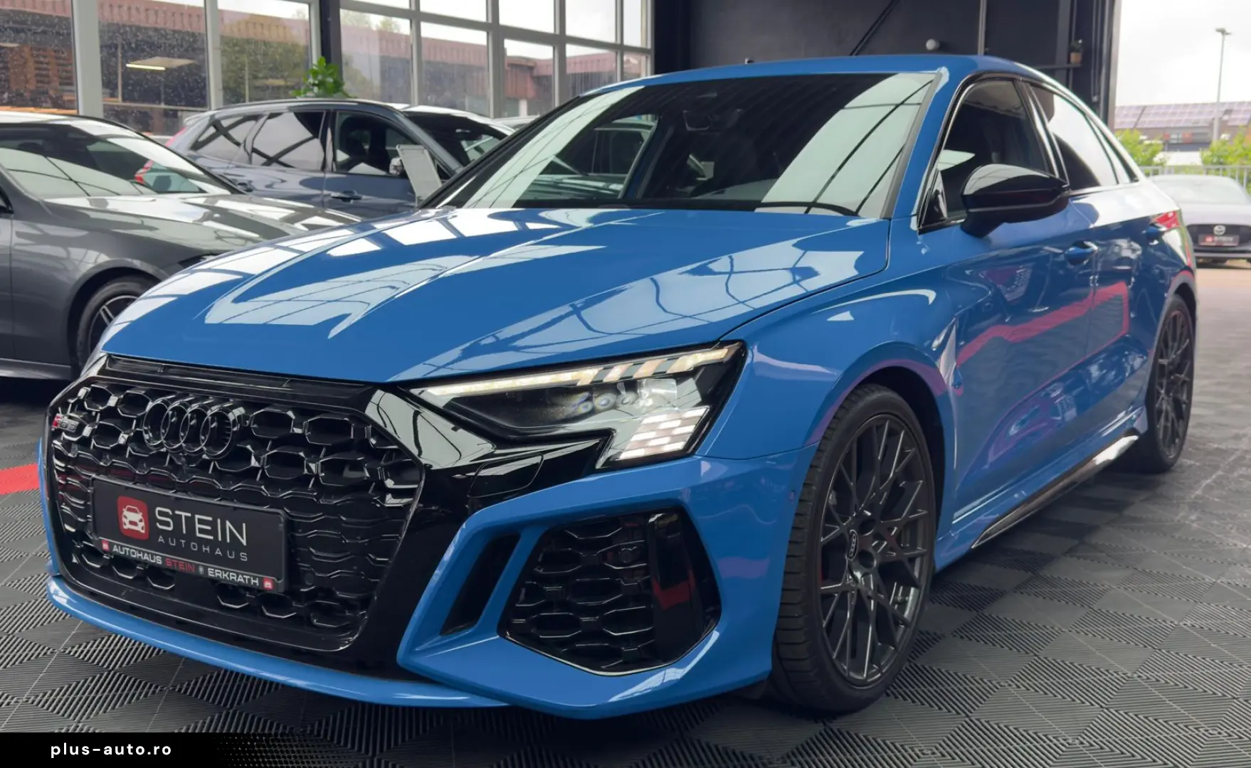 AUDI RS3 2.5 TFSI quattro Limo HUD 360 MATRIX ACC B&O