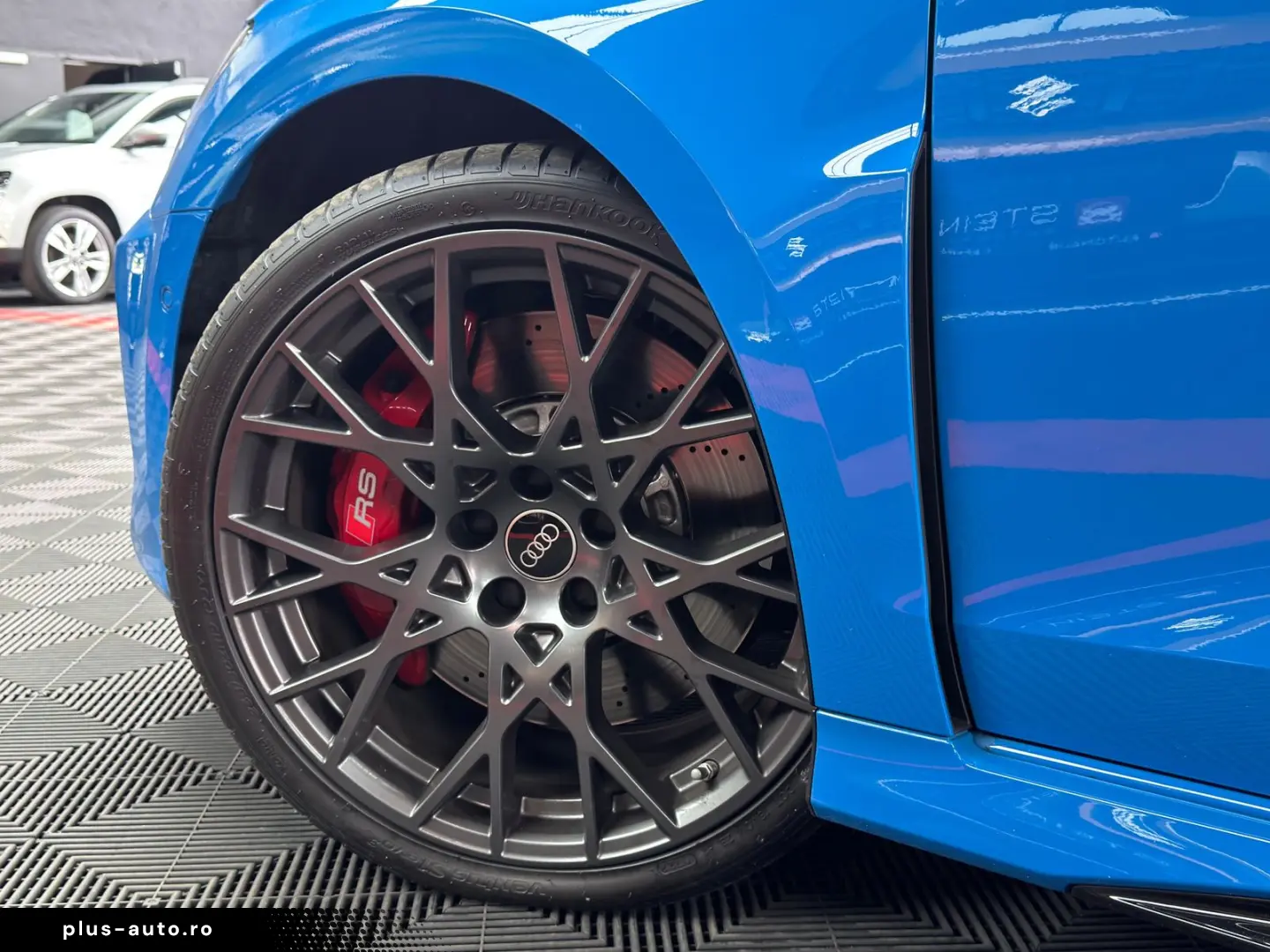 AUDI RS3 2.5 TFSI quattro Limo HUD 360 MATRIX ACC B&O