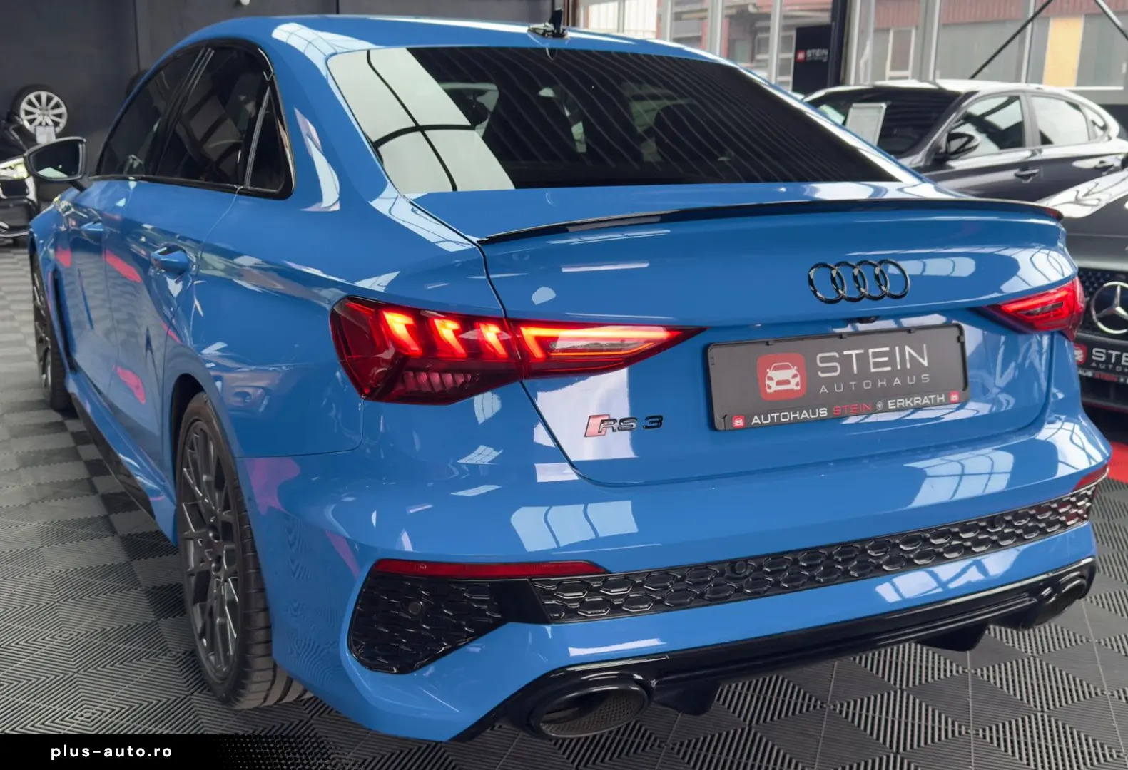 AUDI RS3 2.5 TFSI quattro Limo HUD 360 MATRIX ACC B&O
