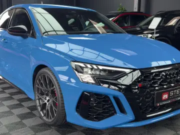 AUDI RS3 2.5 TFSI quattro Limo HUD 360 MATRIX ACC B&O