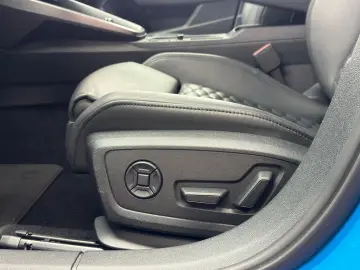 AUDI RS3 2.5 TFSI quattro Limo HUD 360 MATRIX ACC B&O
