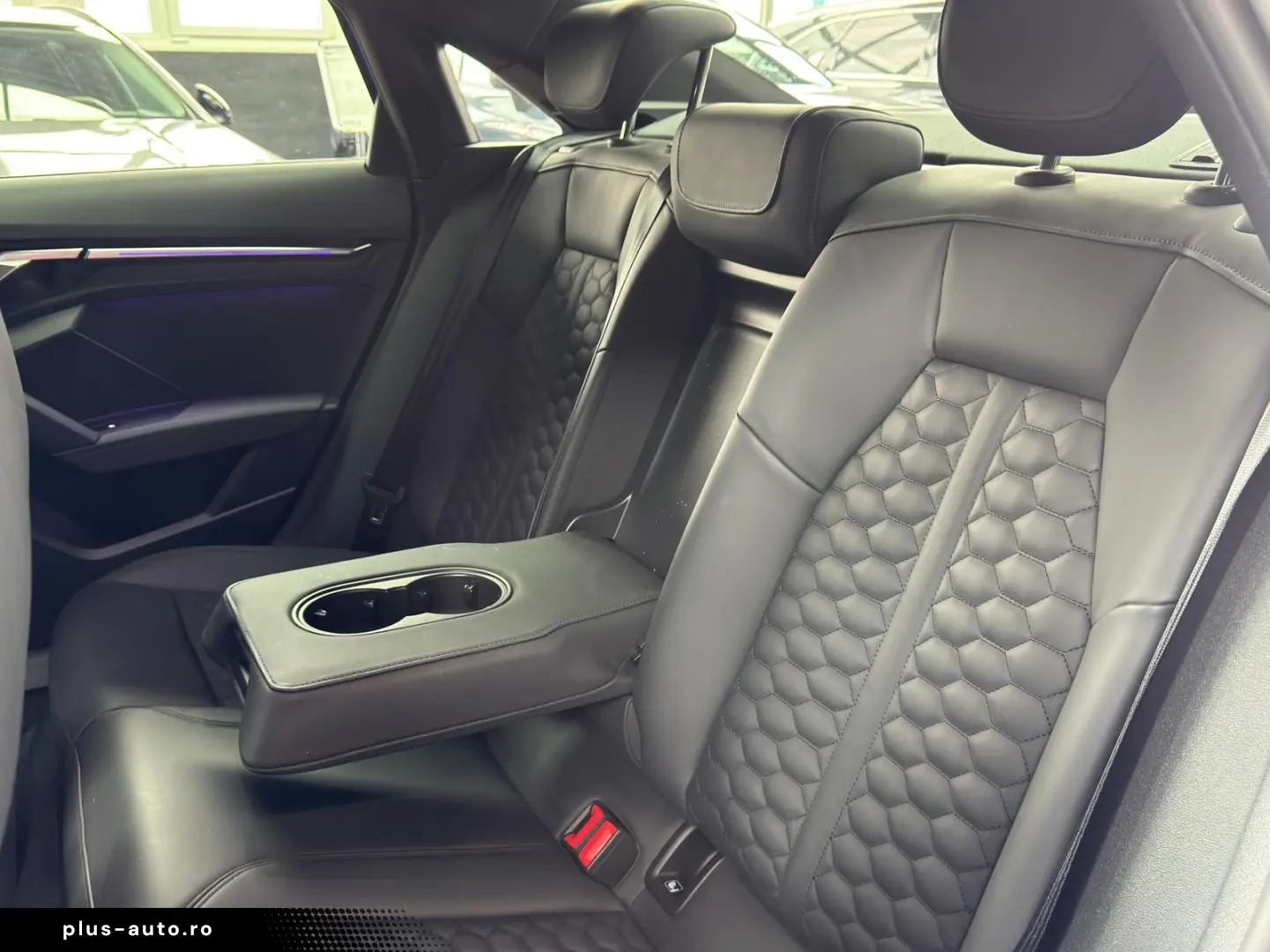 AUDI RS3 2.5 TFSI quattro Limo HUD 360 MATRIX ACC B&O