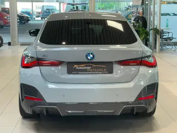 BMW i4 40 eDrive M Sport HuD H&K 19  LiveCockpitProf