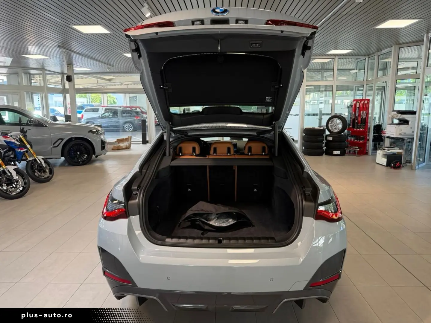 BMW i4 40 eDrive M Sport HuD H&K 19  LiveCockpitProf